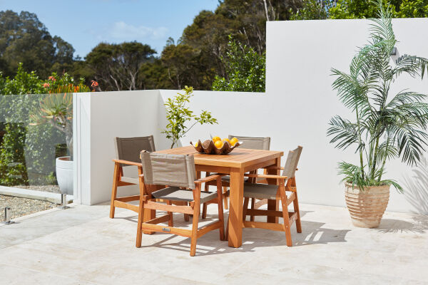 Raglan 1020 Outdoor 5-pce Setting 