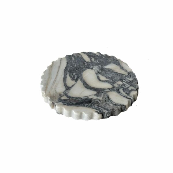 Elle Tray Petal  Edge Calcutta Marble