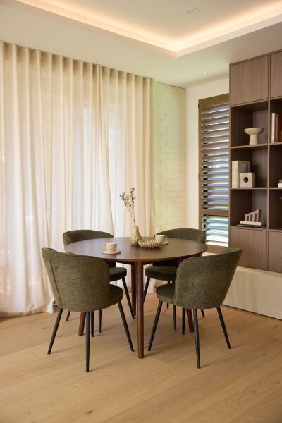 Casola Round Dining Table 