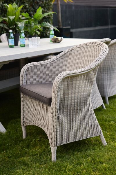 Omaha 2600 Oblong Outdoor Table 