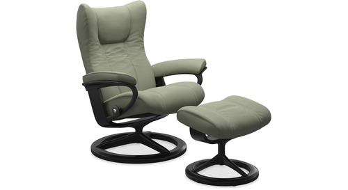 Stressless&reg; Wing Medium Leather Recliner - Signature Base