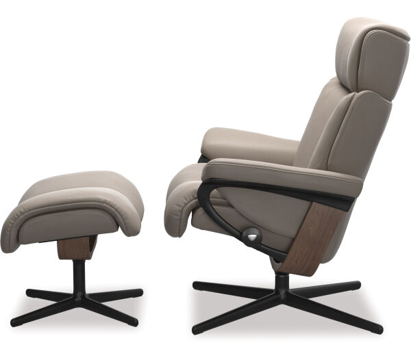 Stressless® Magic Medium Recliner – Dark Muskat, Cross Base