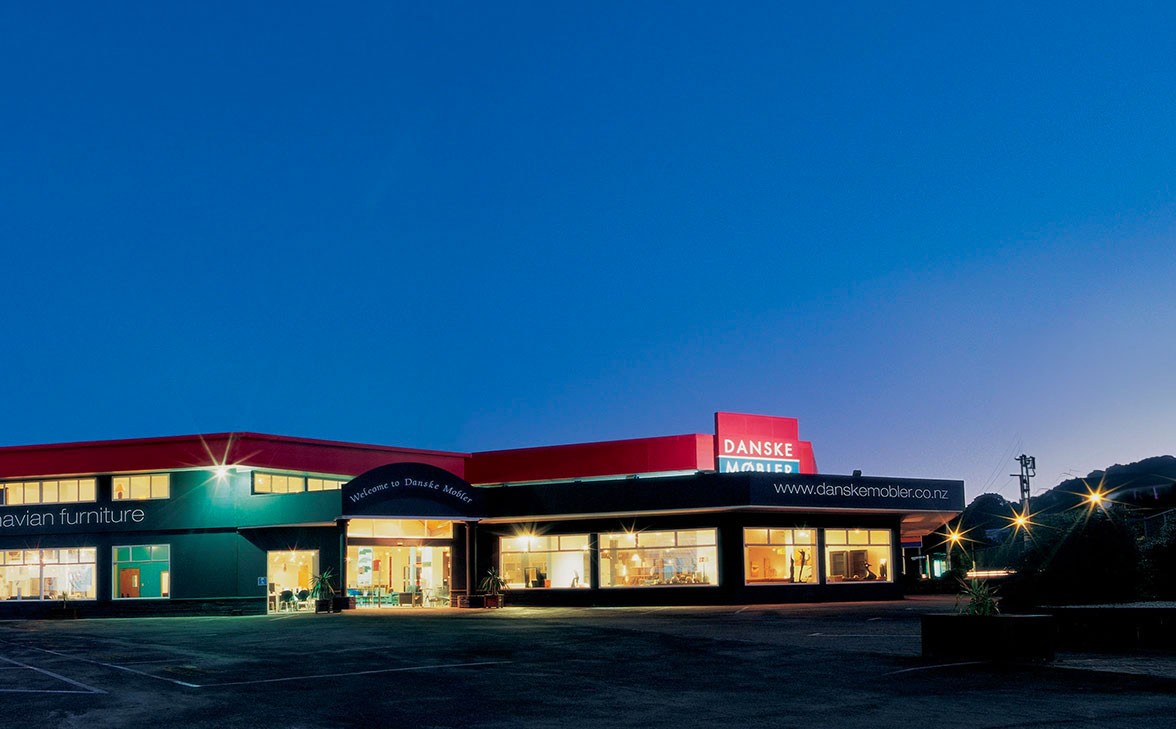 Danske Mobler store at night